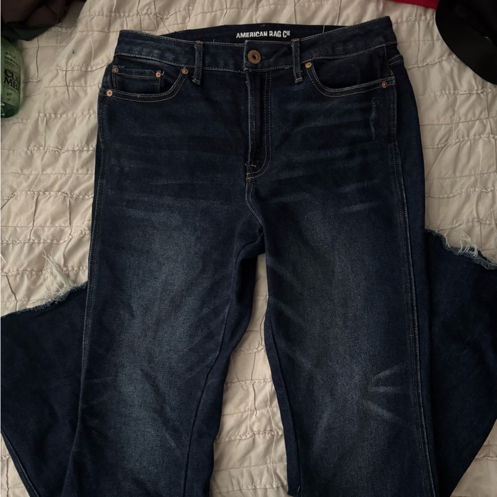 American Rag Women’s Deep Indigo Relaxed Jeans